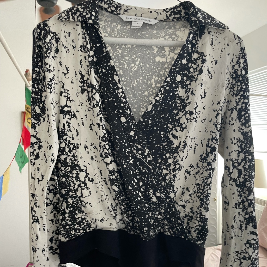 Diane Von Furstenberg Bodysuit! So Cute And Never Worn